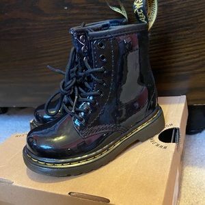 NWT Dr. Marten Patent Lamper Boots